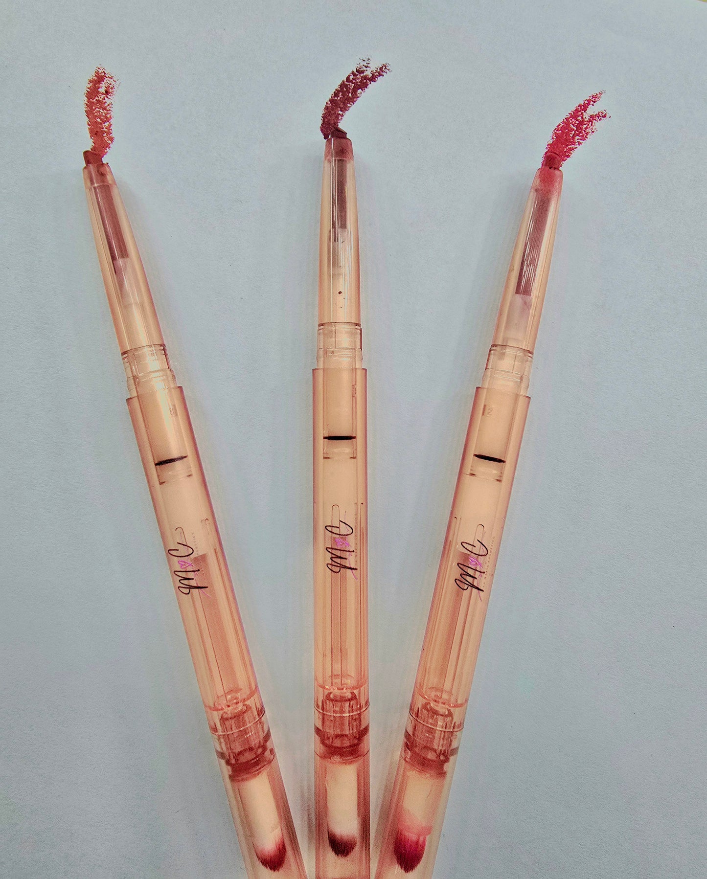 Lip liner with brush